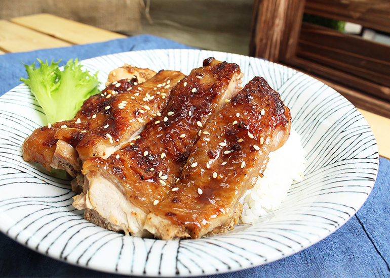 照烧鸡腿排饭